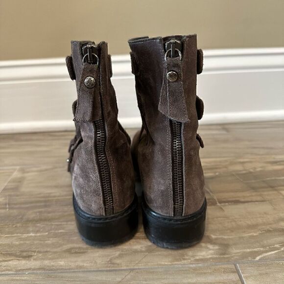 NEW Stuart Weitzman Brown Suede Boot Size 5 - Picture 6 of 9